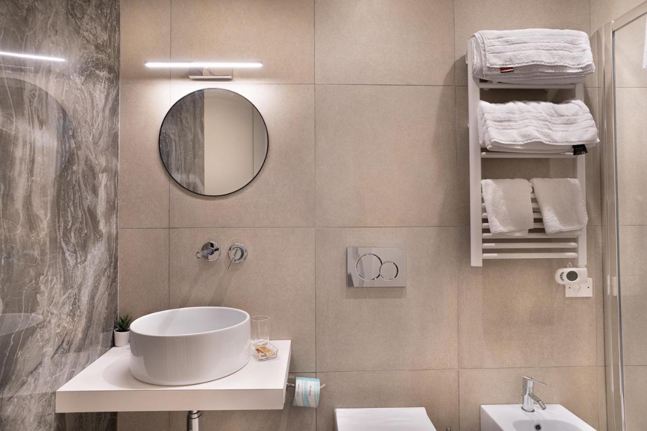 Sant'Agostino Luxury Apartments Catania Bagian luar foto
